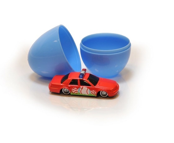 Машинка іграшкова в пластм. яйці, в асорт., 32 шт. в дісплей-коробці