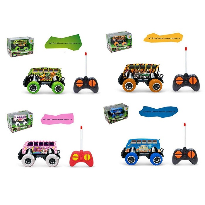 Автобус 999BS-1-2-3-4 радіокер., гумові колеса, 4 види, світло, бат., кор., 18,5-12,5-10 см.