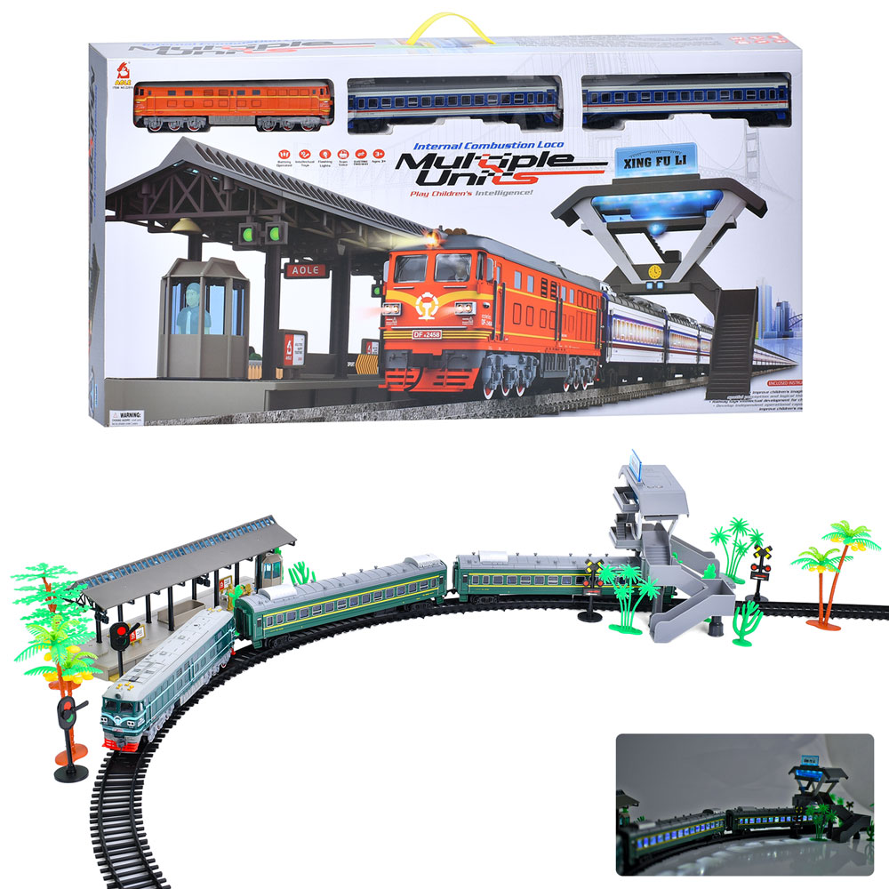 Залізниця 22916 230-103см., локомотив, 2 вагони, 2 кольори,  муз., світло,бат.,кор.,91,5-43,5-9,5см.