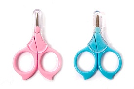 ZP 002 Ножиці дитячі з короткими лезами, з ковпачком т/м "Lindo" ZP 002 - 1 - smarttoys.com.ua